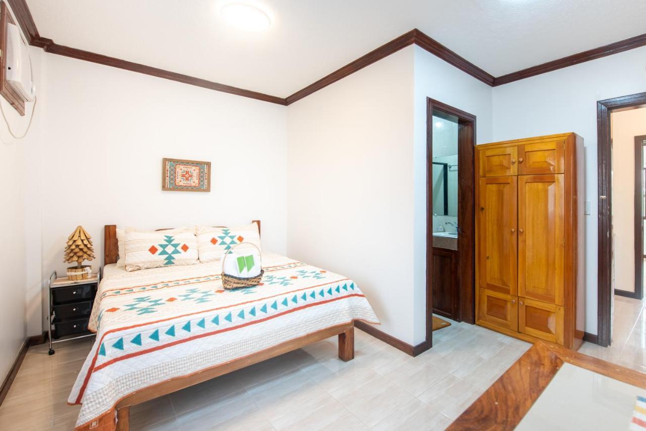 Siesta Siargao Apartment Хенерал Луна Екстериор снимка