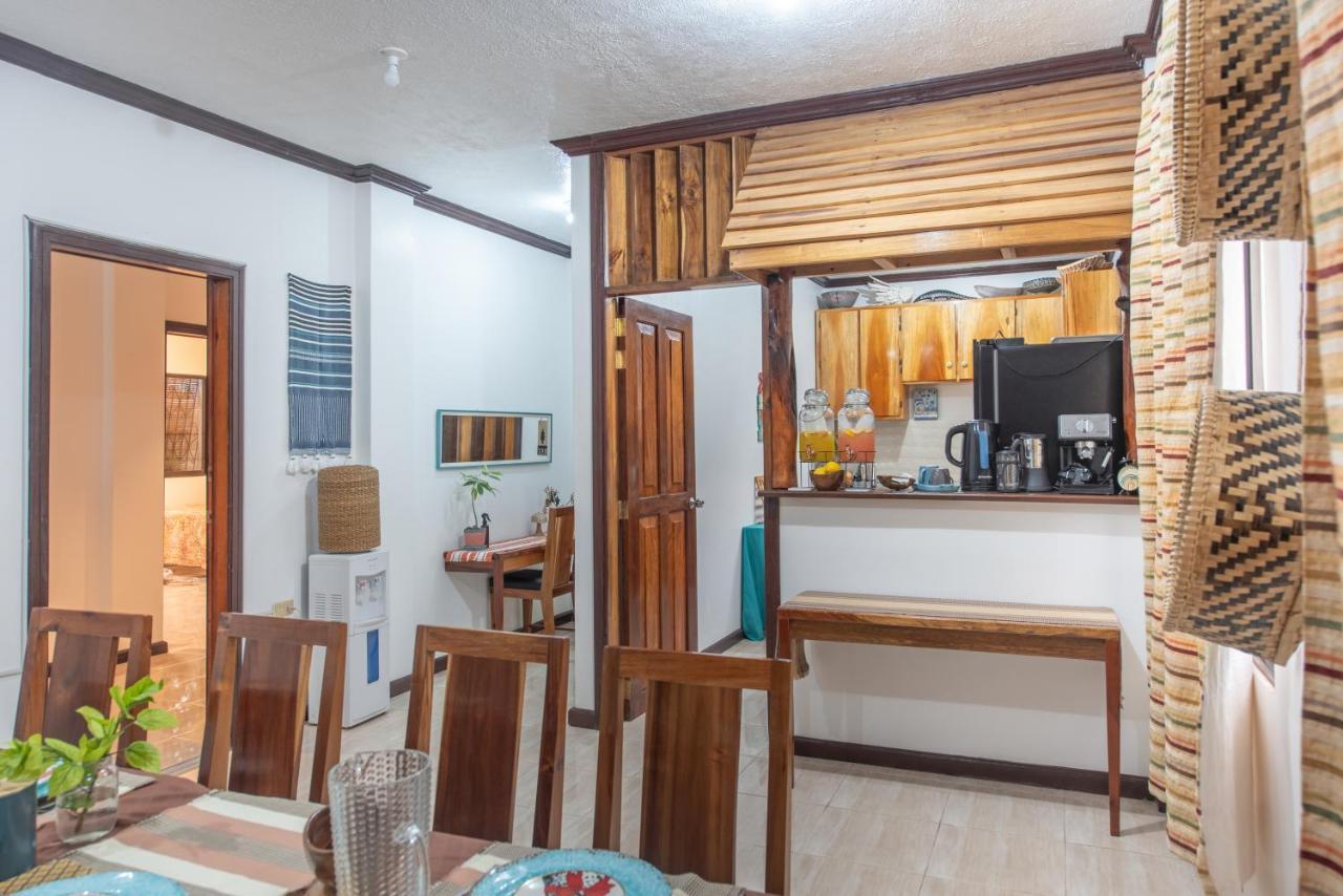 Siesta Siargao Apartment Хенерал Луна Екстериор снимка